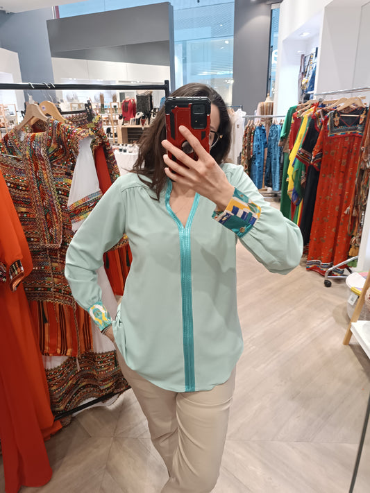Blouse Élégante Moderne Avec Sfifa Marocaine verte Imprimé coloré aux Poignets Bas Arrondi Dos Long