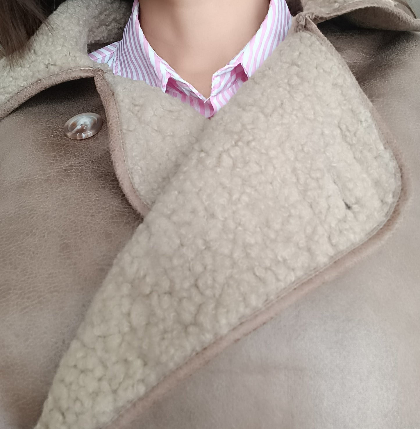 Manteau léger avec intérieur bouclette